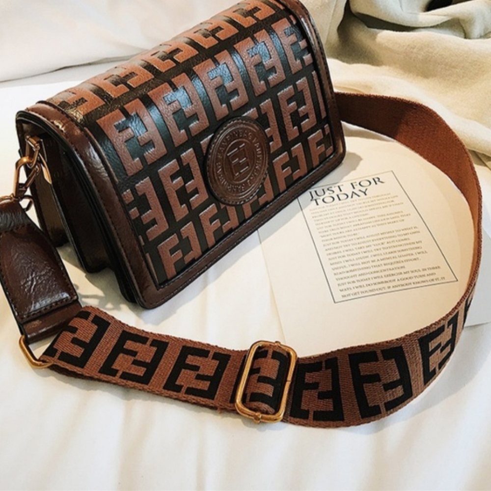 Brown Leather Crossbody Handbag